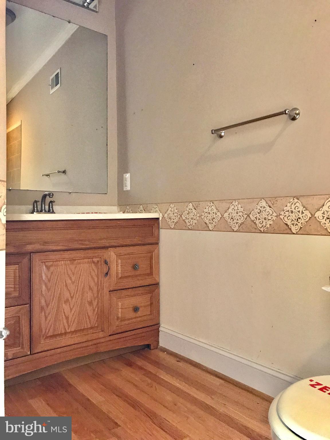 1716 Marshall Street Baltimore, MD 21230 - Photo 14 of 28 Bath (Master)
