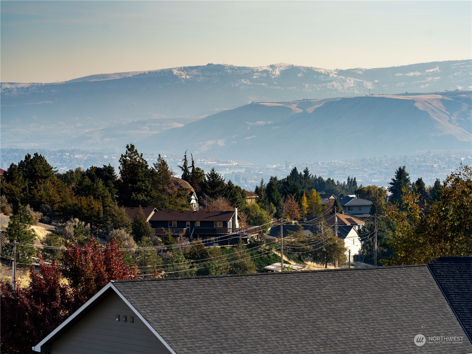 3992 Knowles Road Wenatchee, WA 98801 - Photo 8 of 10 Gallery Image 8