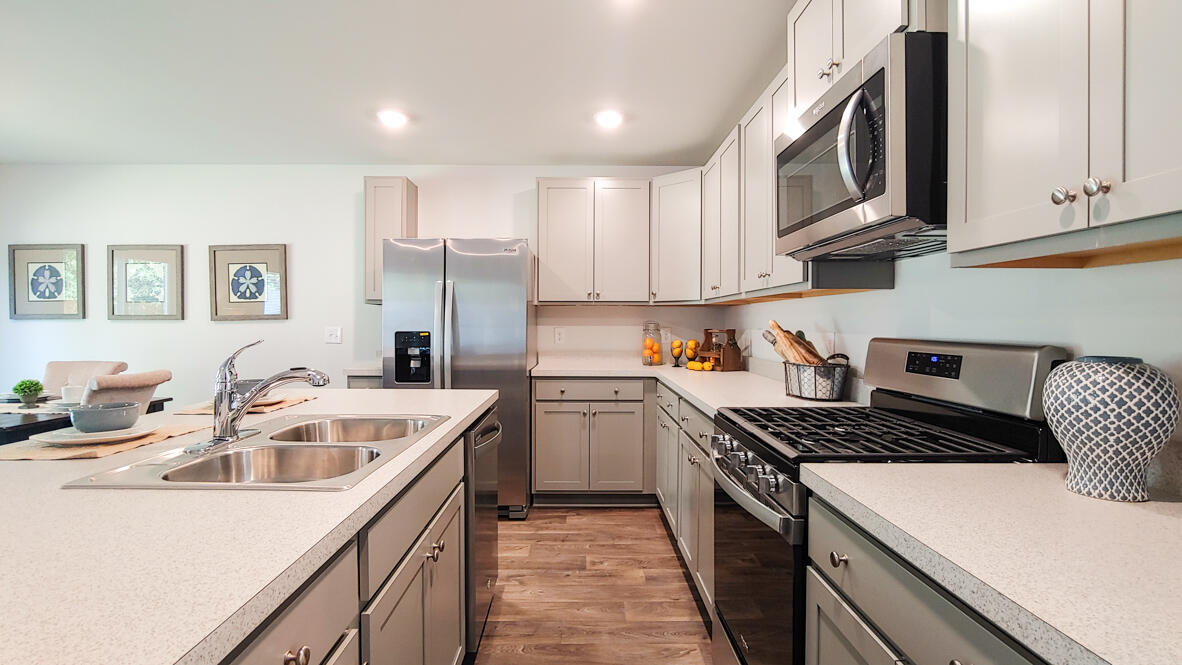 559 Gahagan Road Summerville, SC 29485 - Photo 13 of 40 Hopkins Floorplan Interiors 1-14