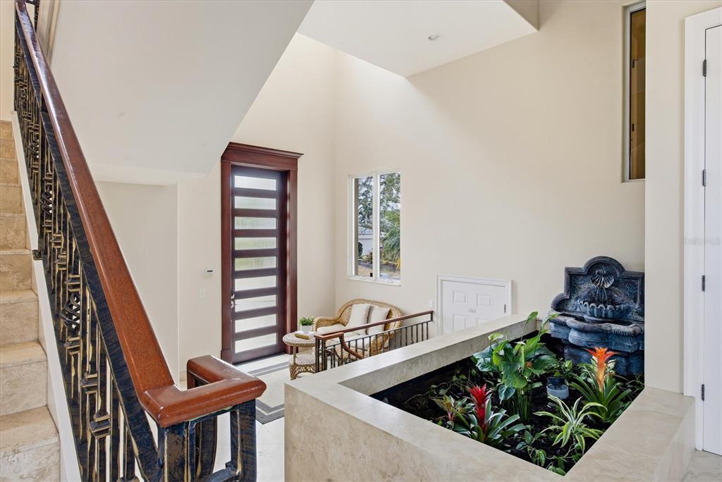 761 Norton Street Longboat Key, FL 34228 - Photo 13 of 66
