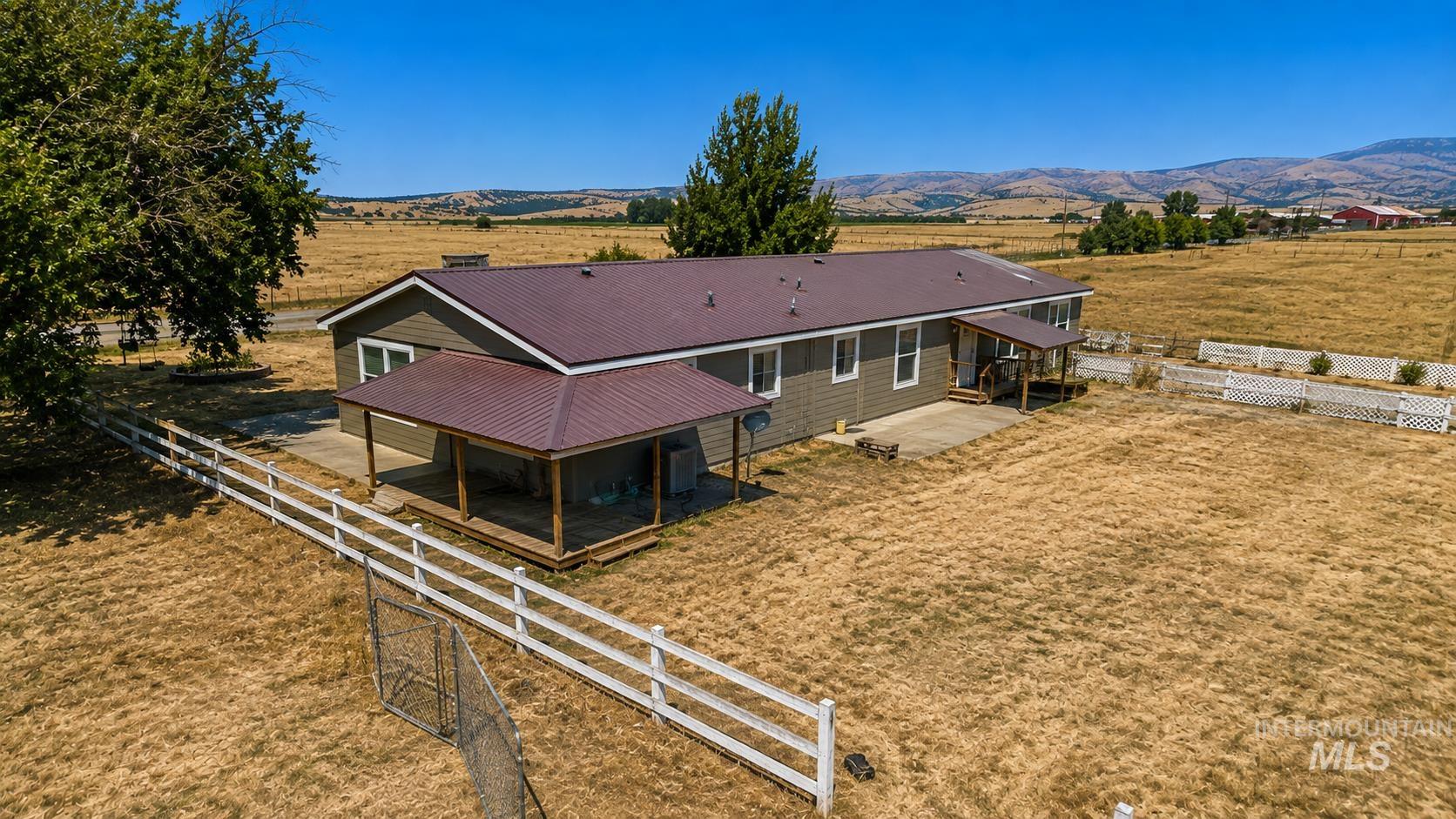 2205 Jackson Creek Road Council, ID 83612 - Photo 19 of 47 Gallery Image 19