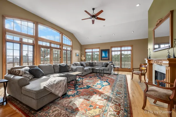 $1,350,000 | 2917 Fox Knoll Court, Johnsburg, IL 60051