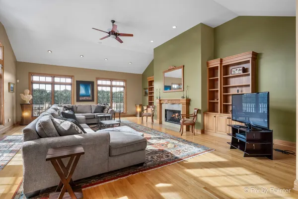 $1,350,000 | 2917 Fox Knoll Court, Johnsburg, IL 60051