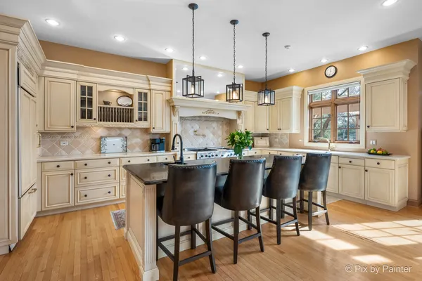 $1,350,000 | 2917 Fox Knoll Court, Johnsburg, IL 60051