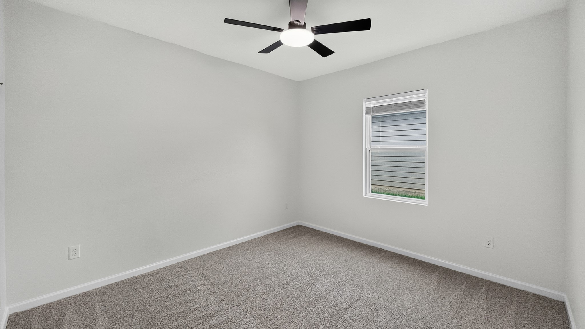 337 Line Of Fire Way Jarrell, TX 76537 - Photo 15 of 40 Gallery Image 15