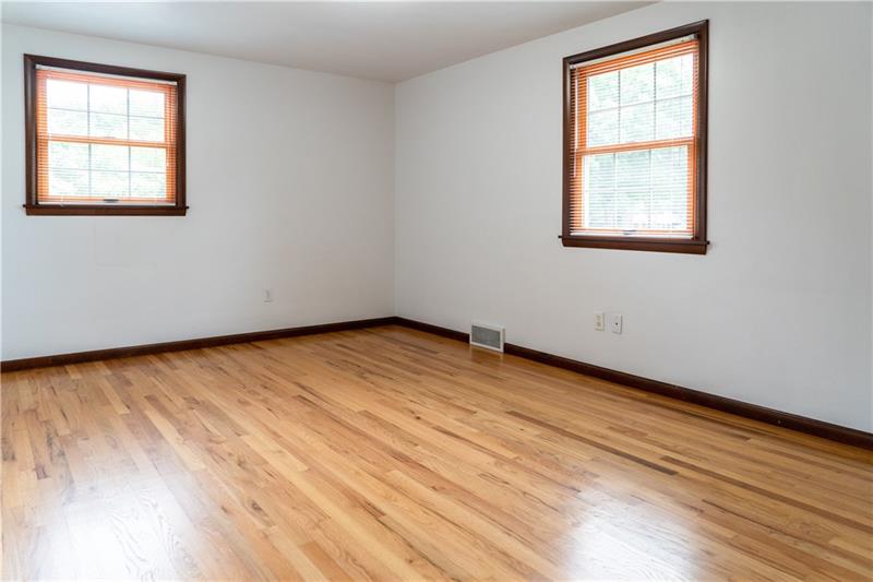 332 Nichols Road Pittsburgh, PA 15237 - Photo 11 of 25 Bedroom