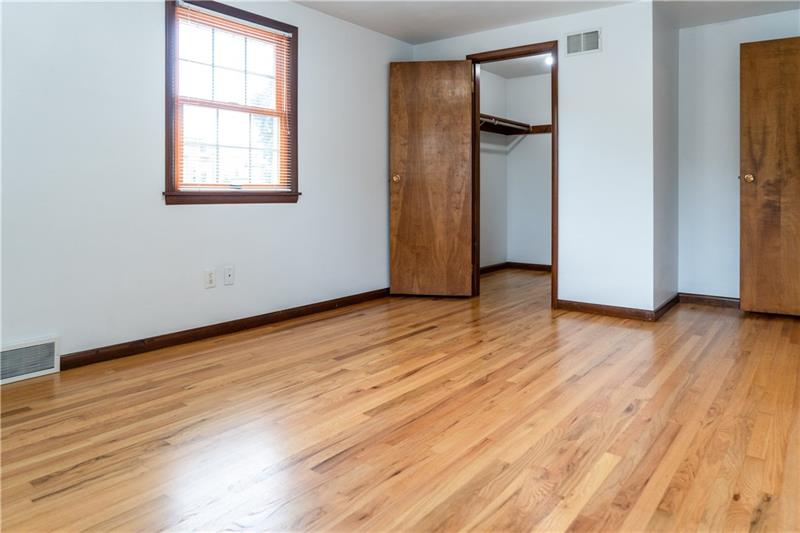 332 Nichols Road Pittsburgh, PA 15237 - Photo 13 of 25 Bedroom