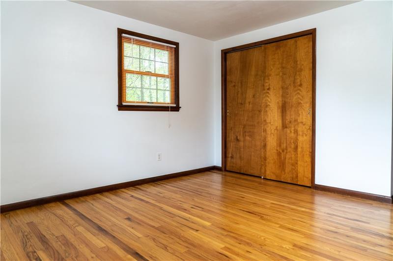 332 Nichols Road Pittsburgh, PA 15237 - Photo 15 of 25 Bedroom