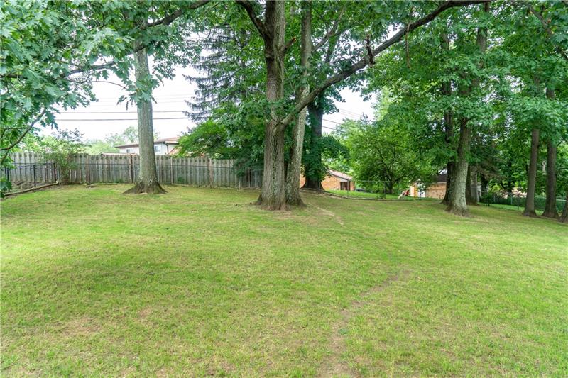 332 Nichols Road Pittsburgh, PA 15237 - Photo 24 of 25 Gallery Image 24