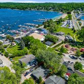 $1,650 | 317 Bay View Avenue, Unit A, Fontana, WI 53125