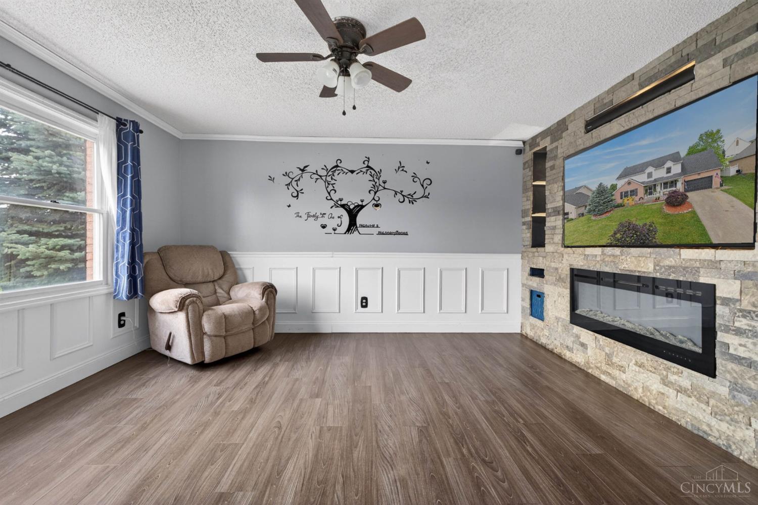 621 Orient Way Hamilton, OH 45013 - Photo 9 of 46