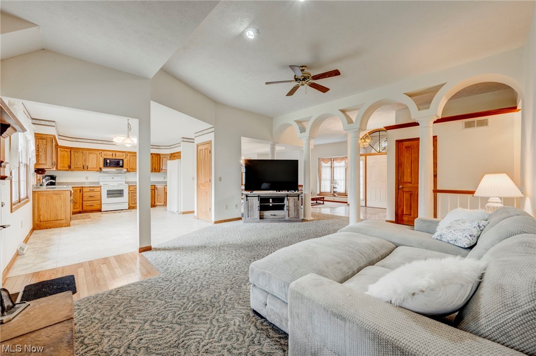 6008 Ford Road Elyria, OH 44035 - Photo 11 of 35 Gallery Image 11