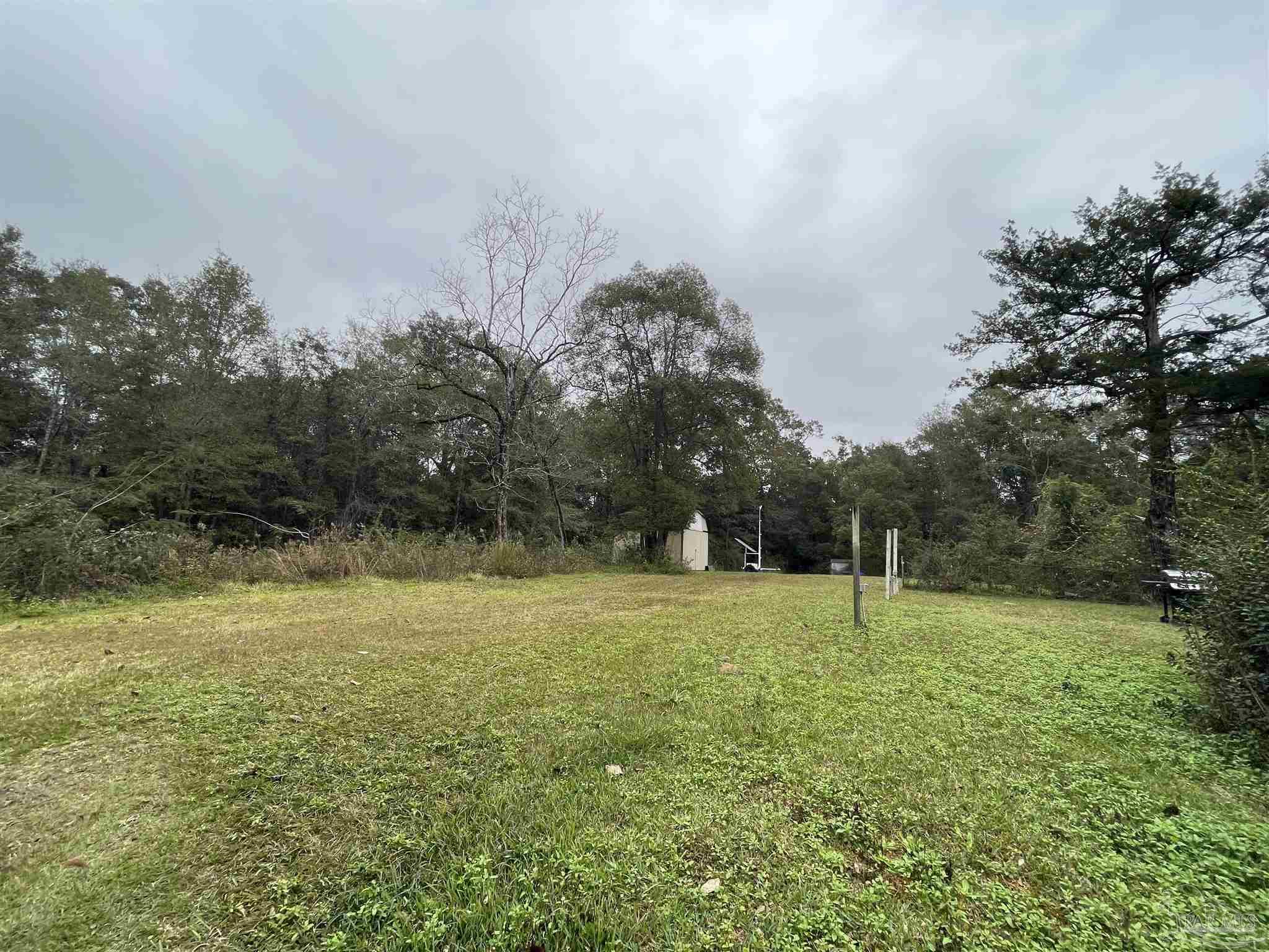 7310 Johnson Road Milton, FL 32583 - Photo 14 of 21 Gallery Image 14