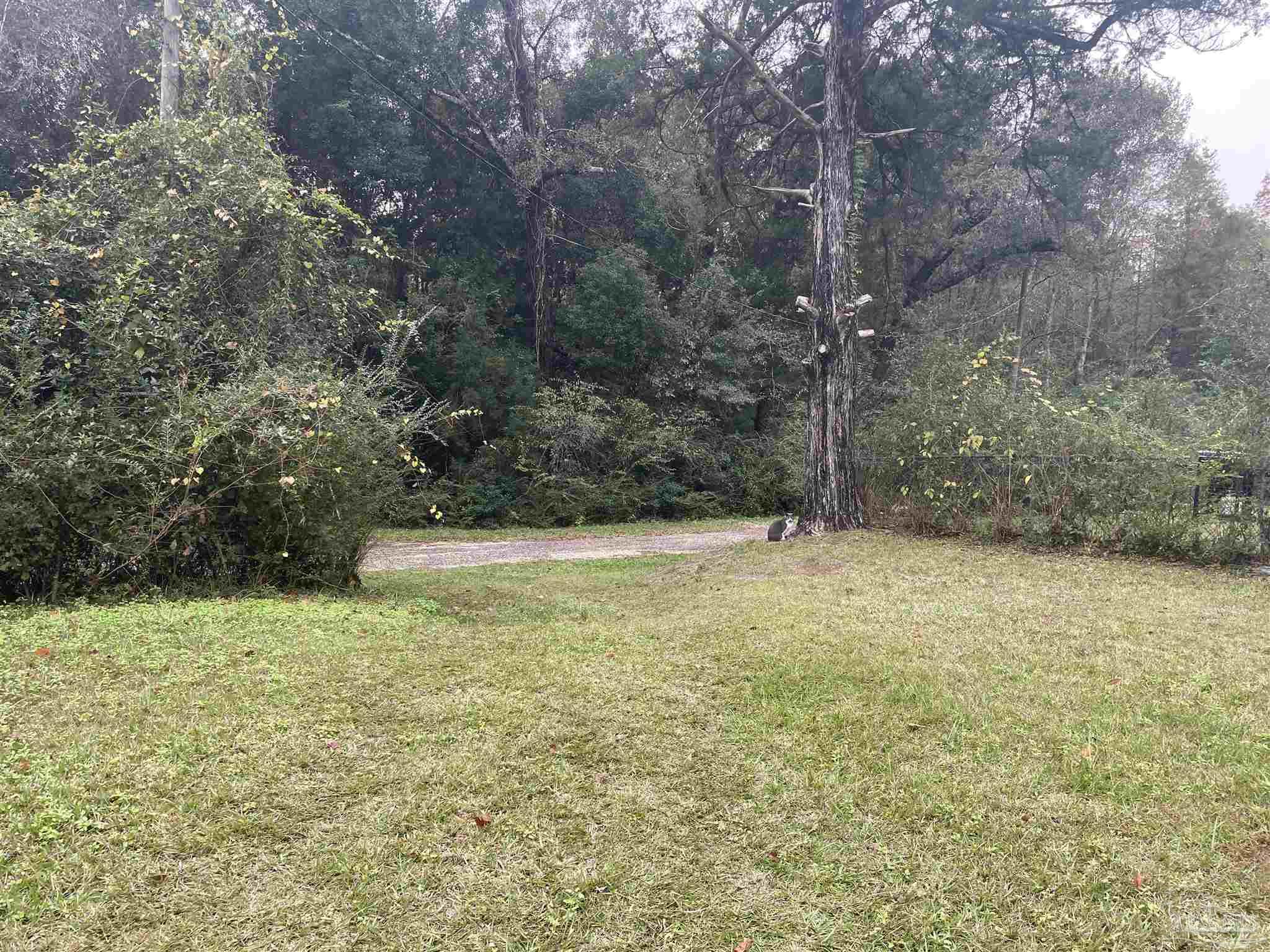 7310 Johnson Road Milton, FL 32583 - Photo 16 of 21 Gallery Image 16