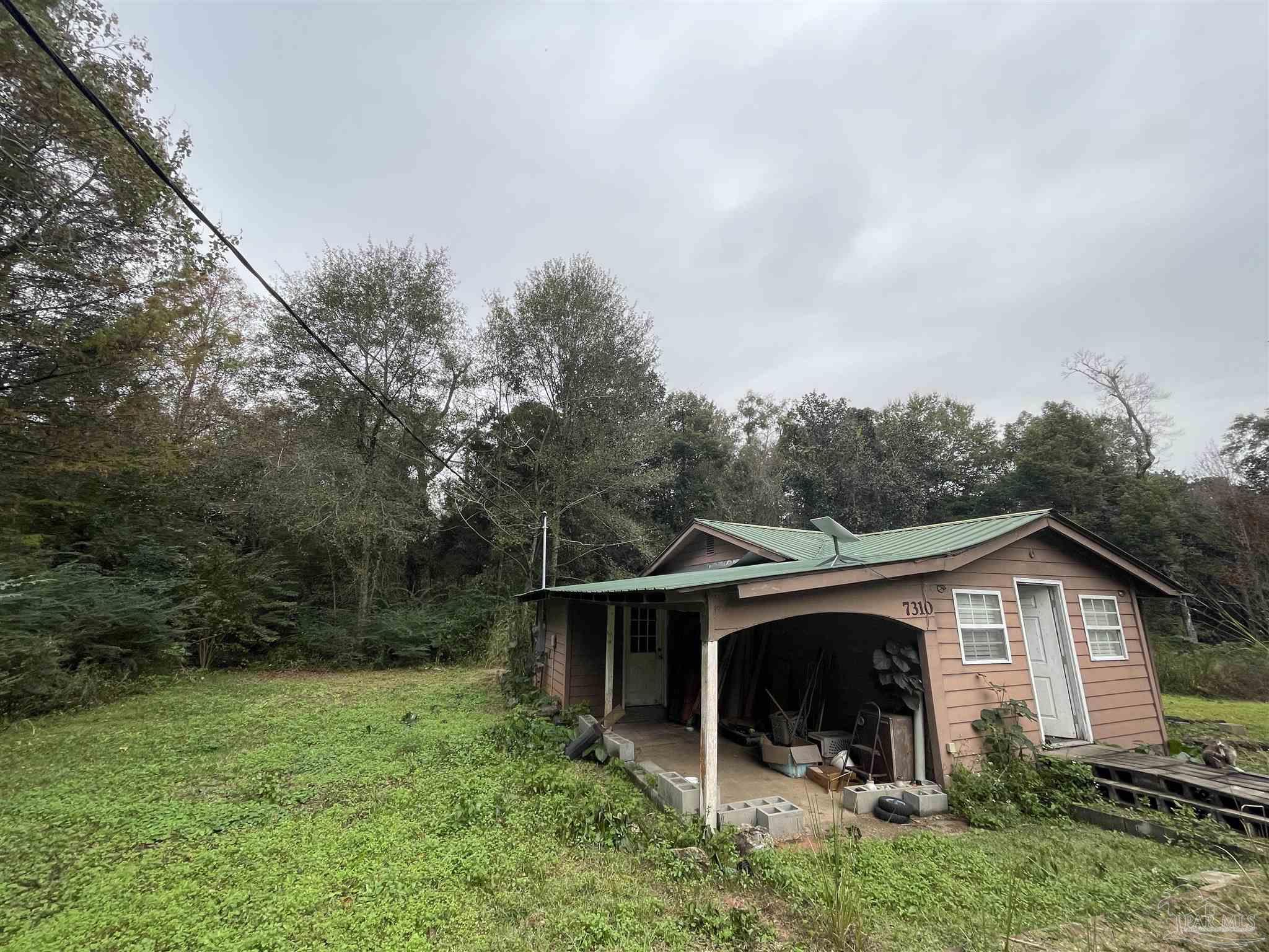 7310 Johnson Road Milton, FL 32583 - Photo 5 of 21 Gallery Image 5