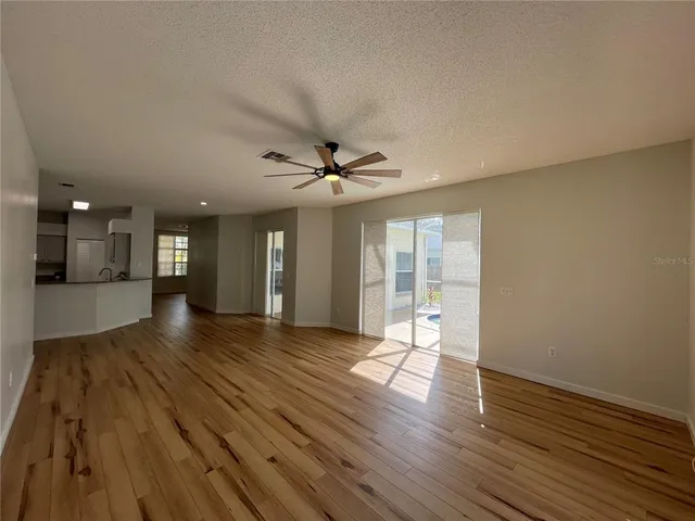 $3,000 | 1333 Flaxwood Avenue, Brandon, FL 33511