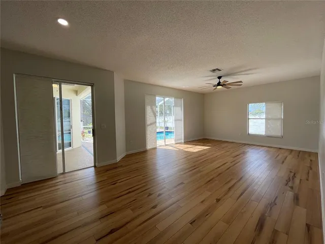 $3,000 | 1333 Flaxwood Avenue, Brandon, FL 33511