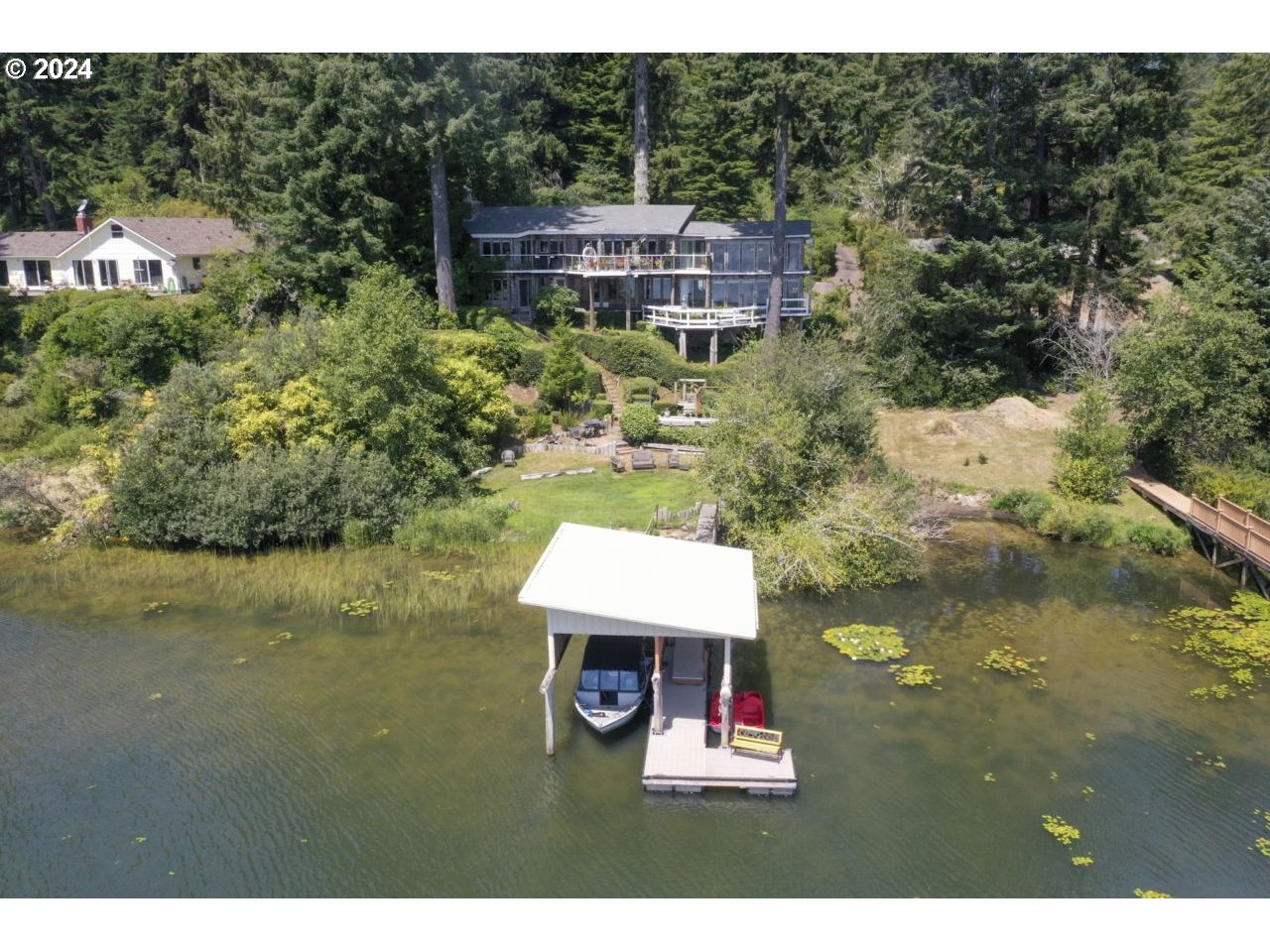 83569 Clear Lake Road Florence, OR 97439 - Photo 46 of 48 Gallery Image 46