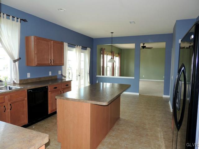 8925 Colebrook Road Breinigsville, PA 18031 - Photo 13 of 33 Gallery Image 13