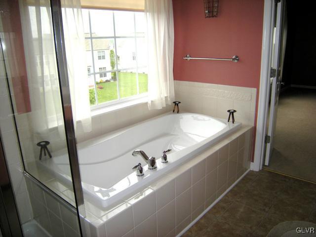 8925 Colebrook Road Breinigsville, PA 18031 - Photo 20 of 33 Gallery Image 20
