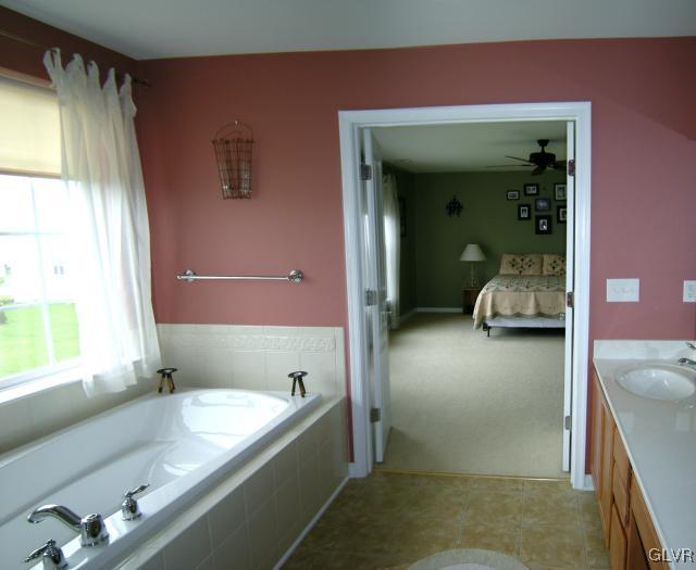 8925 Colebrook Road Breinigsville, PA 18031 - Photo 21 of 33 Gallery Image 21
