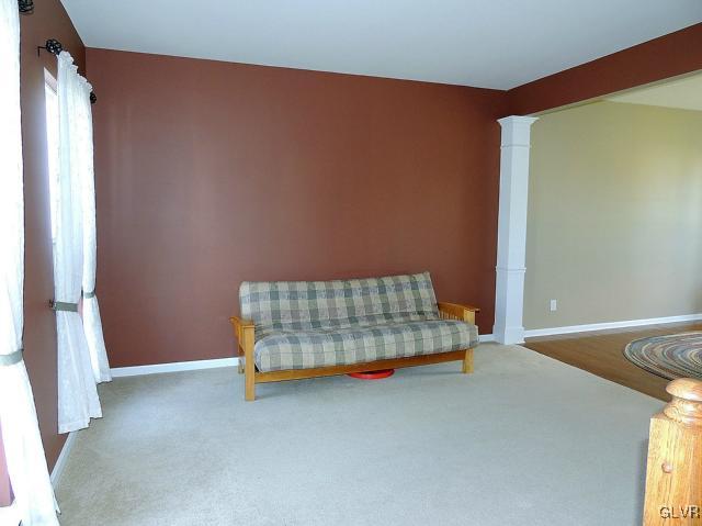 8925 Colebrook Road Breinigsville, PA 18031 - Photo 5 of 33 Gallery Image 5
