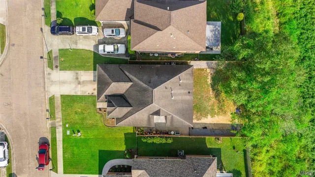 $330,000 | 15940 Belle Angela Avenue, Baton Rouge, LA 70817