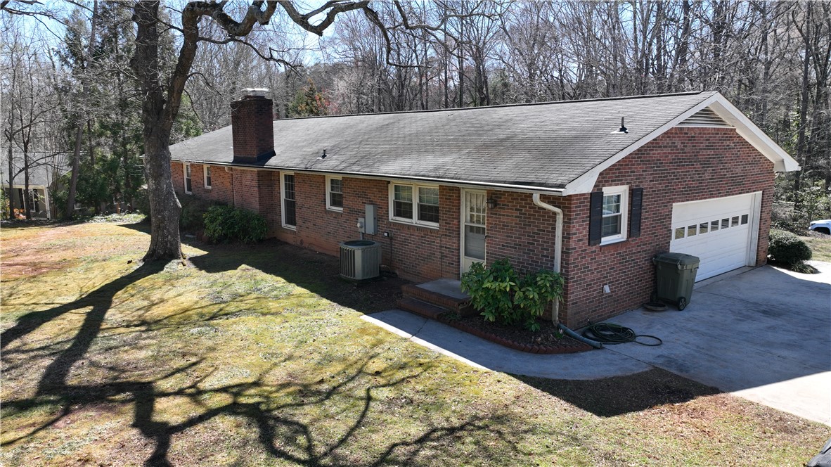 107 Rippleview Drive Clemson, SC 29631 - Photo 4 of 27