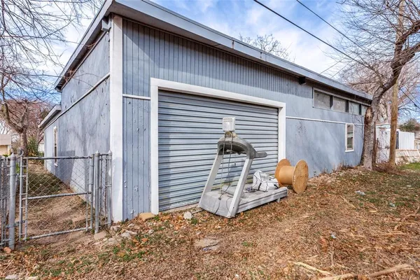 $229,900 | 2625 Frazier Avenue, Fort Worth, TX 76110