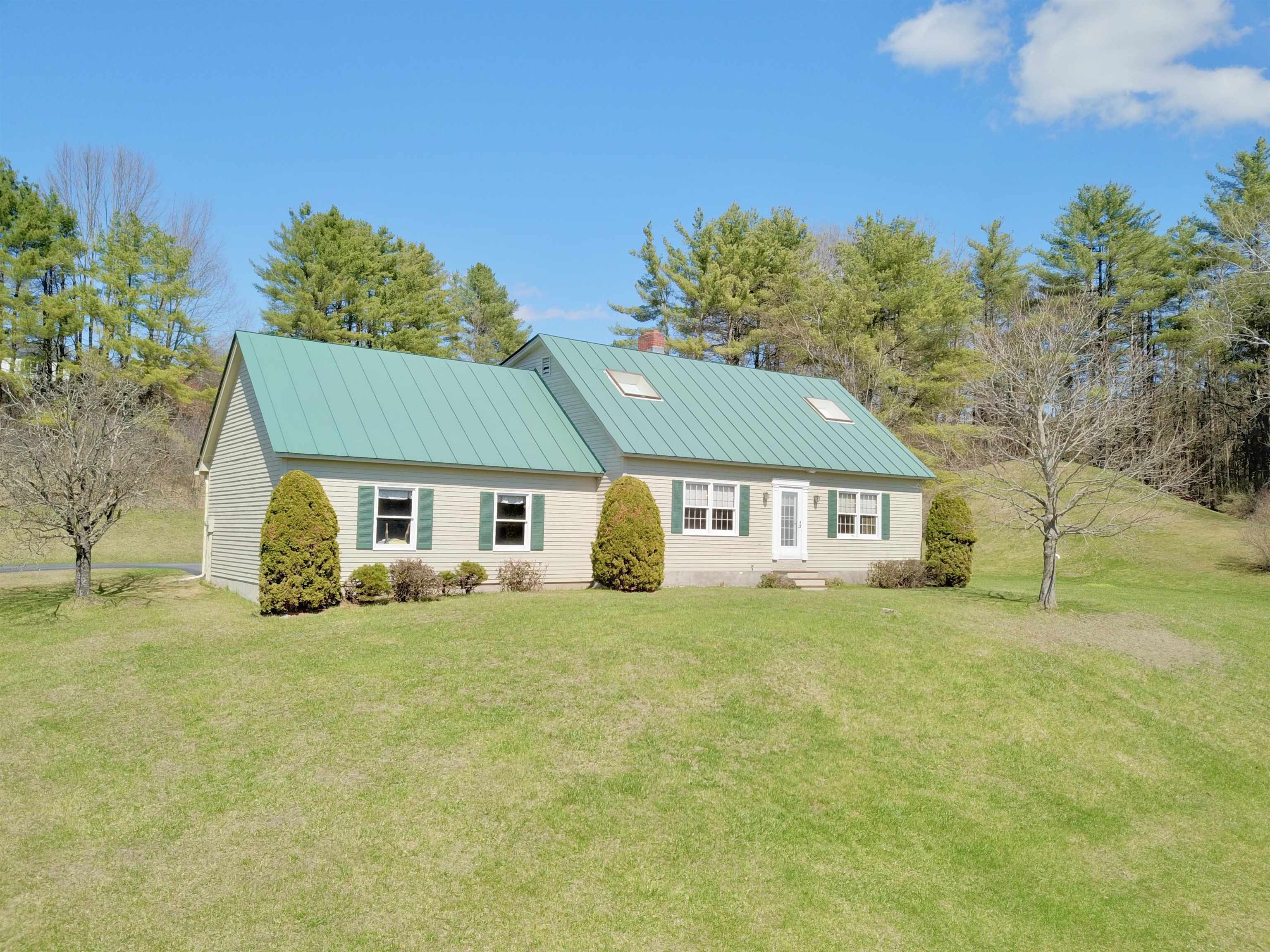 15 Farr Road Lebanon, NH 03766 - Photo 1 of 25