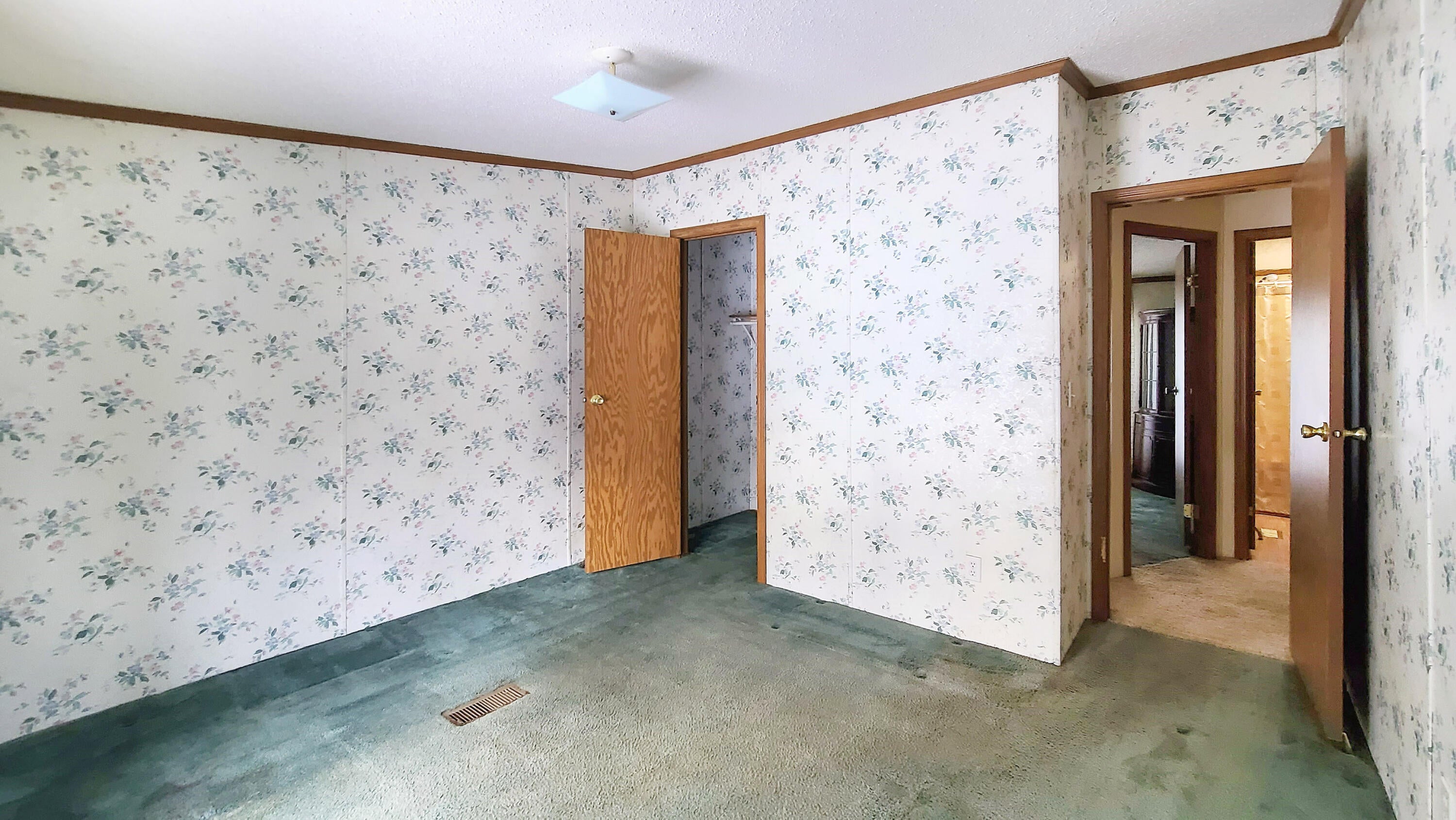 1105 Coppins Road Gaylord, MI 49735 - Photo 21 of 29 Gallery Image 21