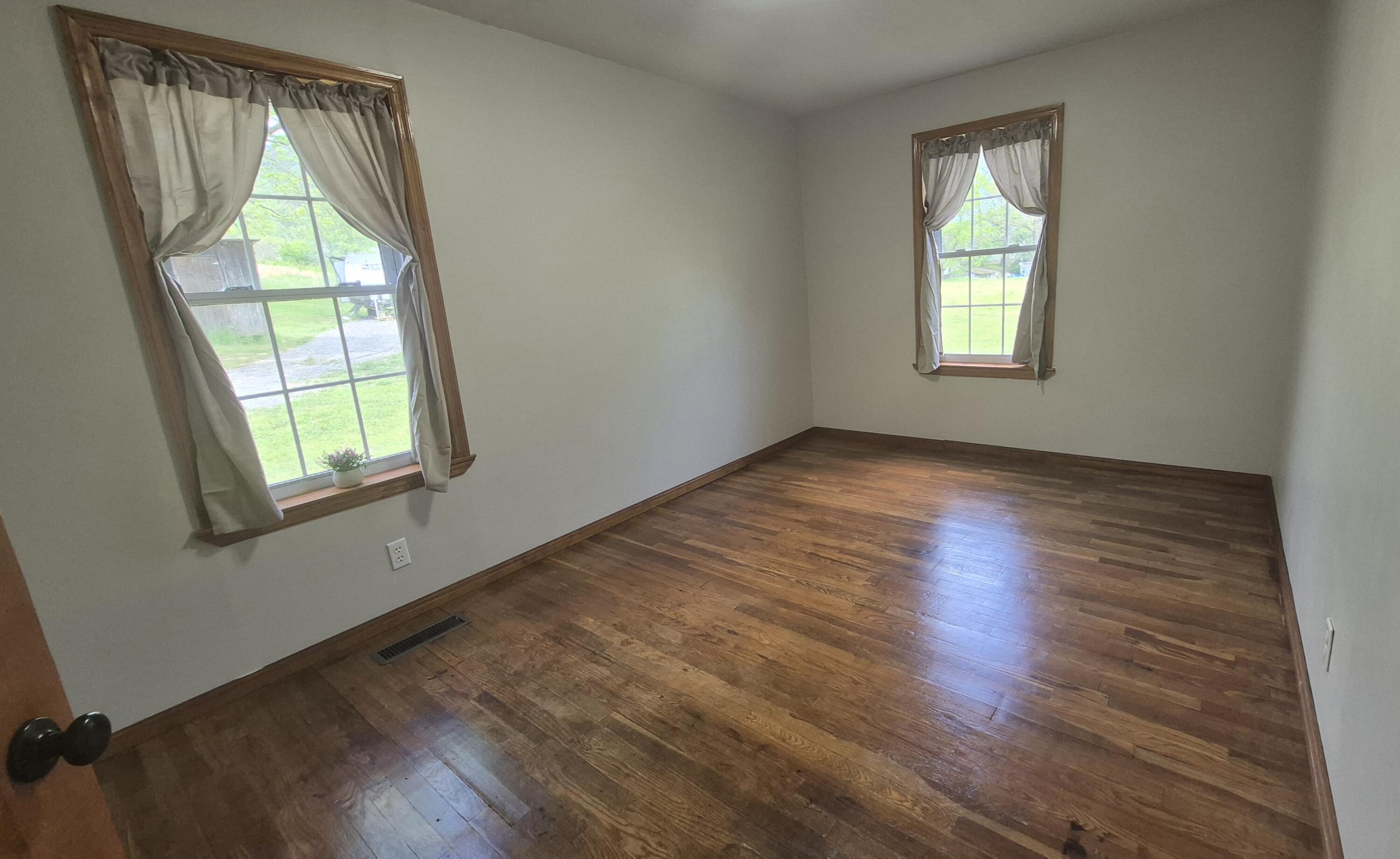 525-527 Shady Grove Road Sequatchie, TN 37374 - Photo 28 of 55 bedroom