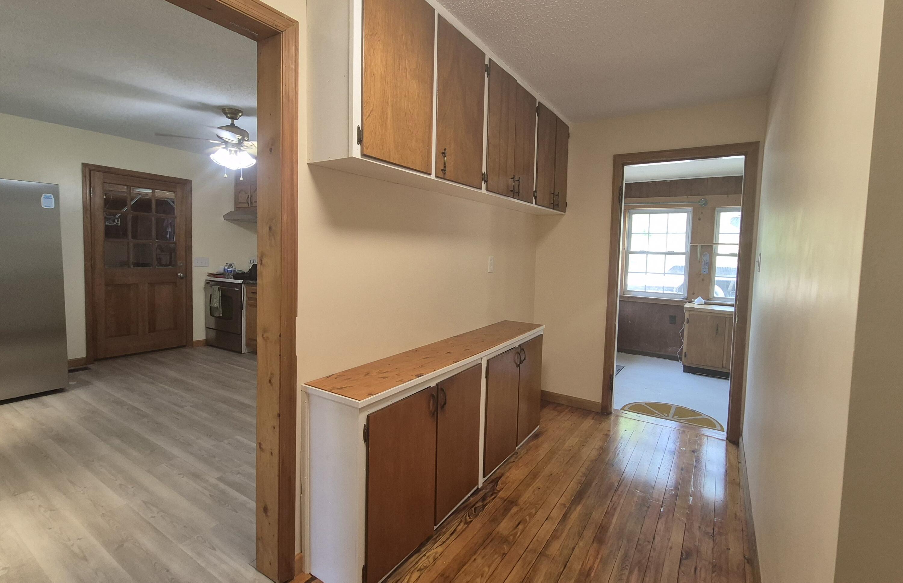525-527 Shady Grove Road Sequatchie, TN 37374 - Photo 33 of 55 hall and cabinets
