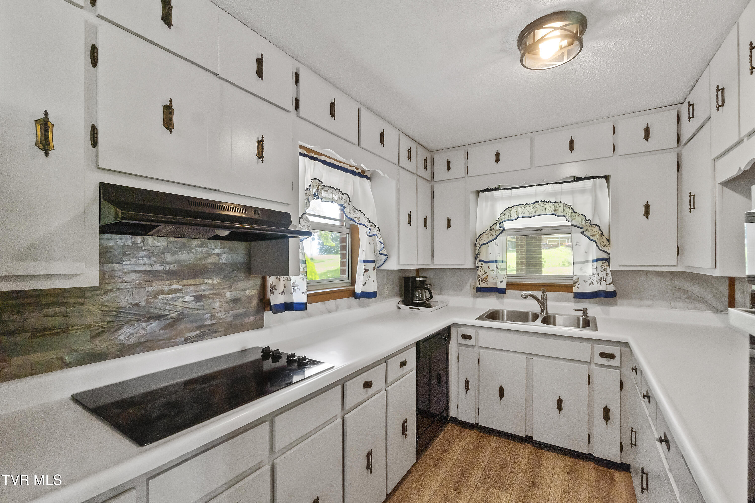 186 Garland Road Limestone, TN 37681 - Photo 17 of 45 DSC00367