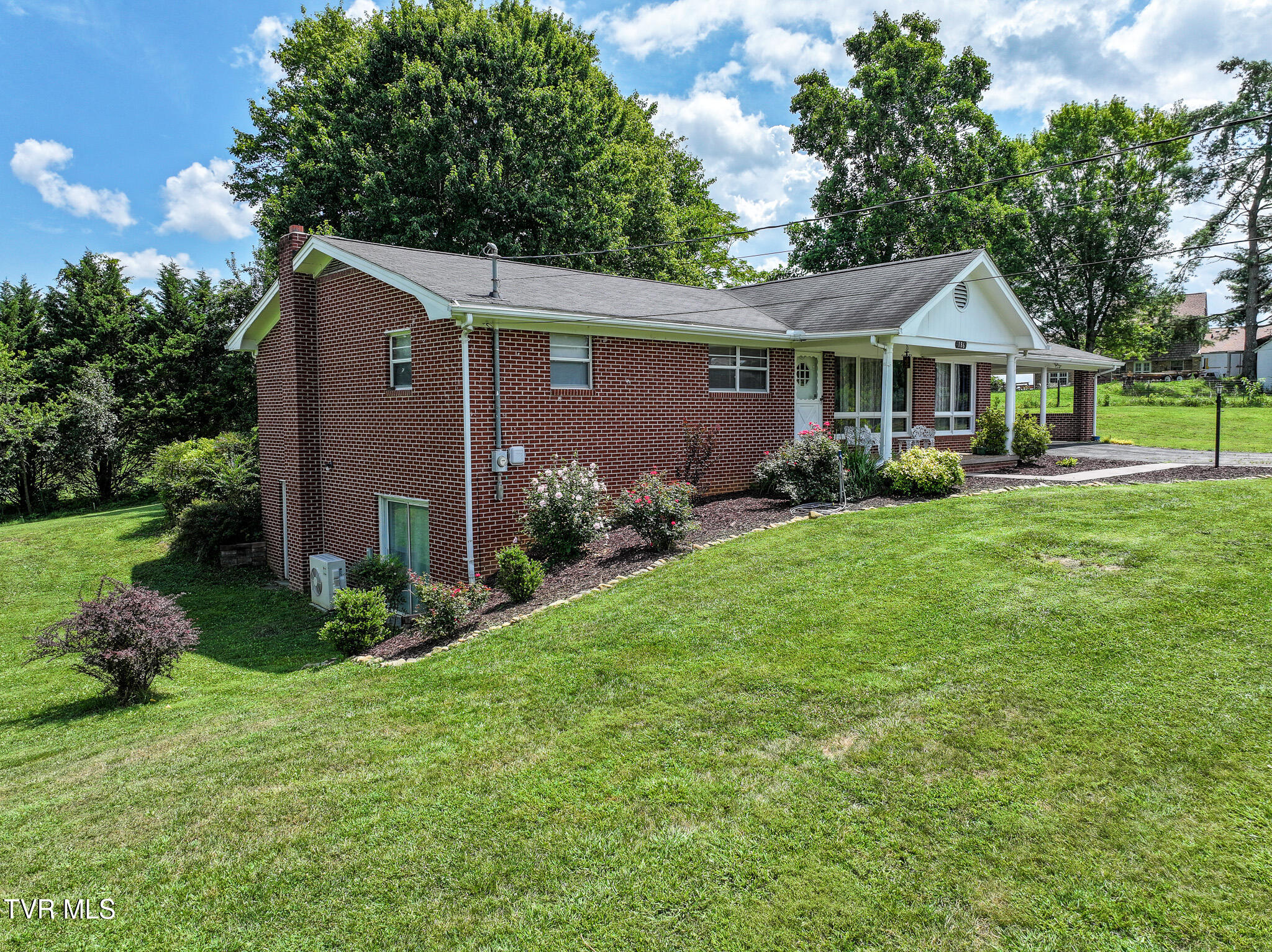 186 Garland Road Limestone, TN 37681 - Photo 2 of 45 DJI_20250716121935_0101_D