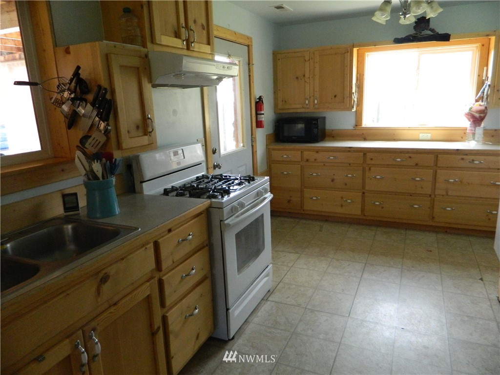 72 Hanging Rock Road Tonasket, WA 98855 - Photo 13 of 18 Gallery Image 13