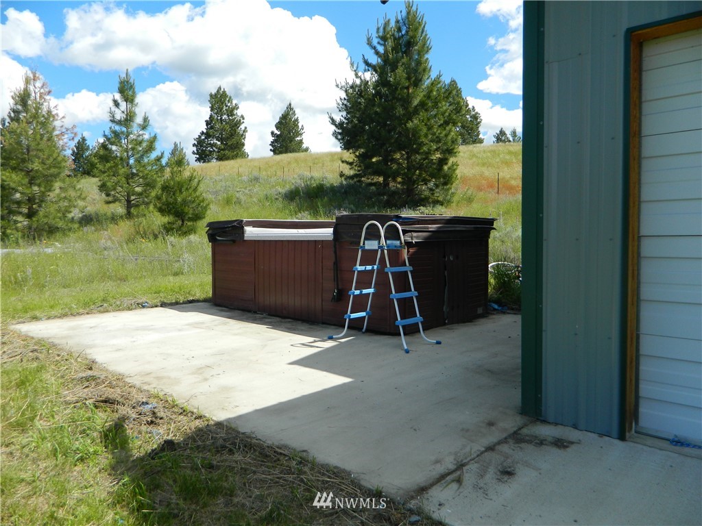 72 Hanging Rock Road Tonasket, WA 98855 - Photo 9 of 18 Gallery Image 9