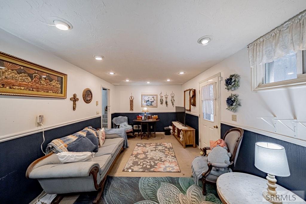 2090 Heather Lane Ammon, ID 83406 - Photo 53 of 66 Gallery Image 53