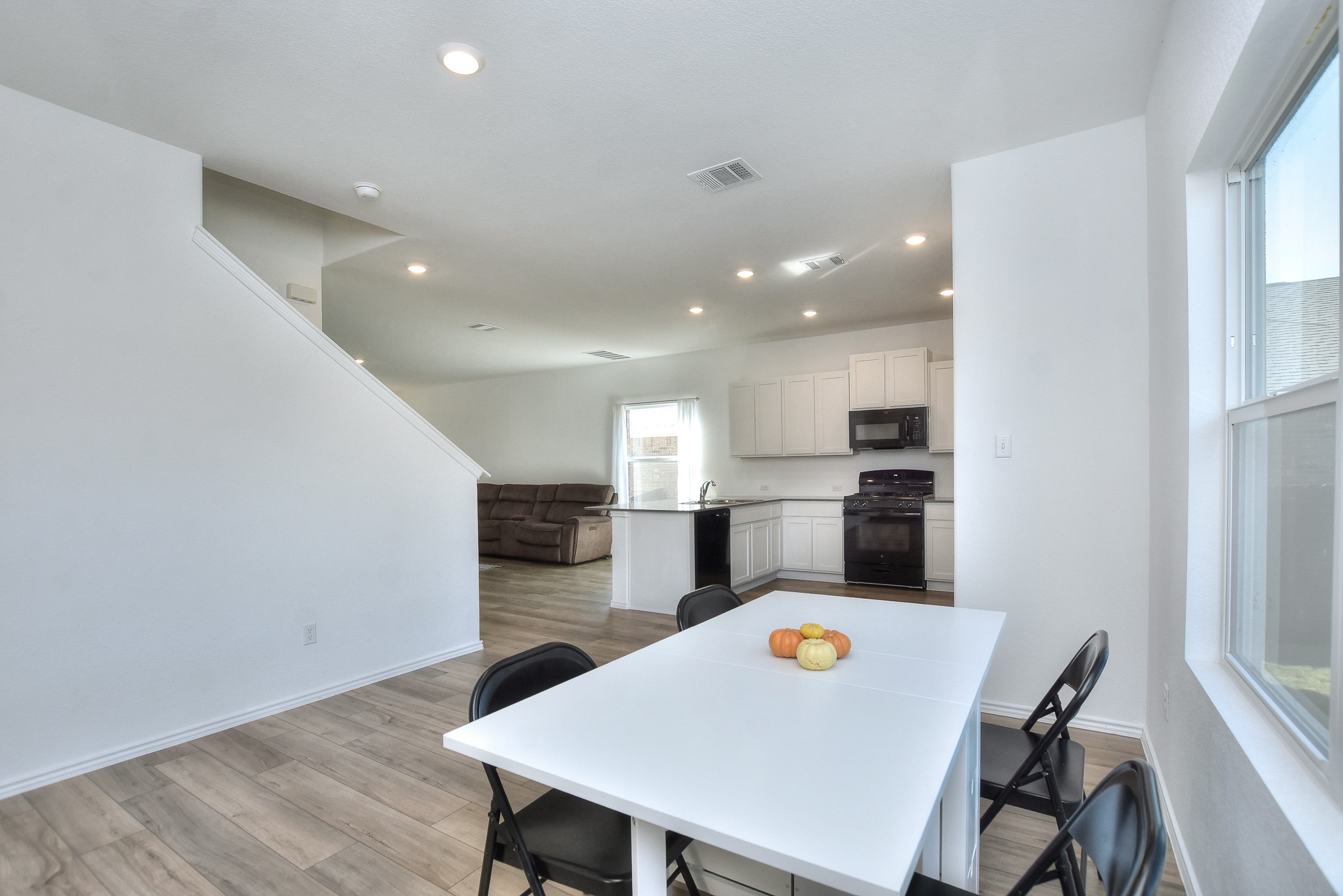2221 Four Waters Loop Georgetown, TX 78628 - Photo 17 of 40 Dining Area