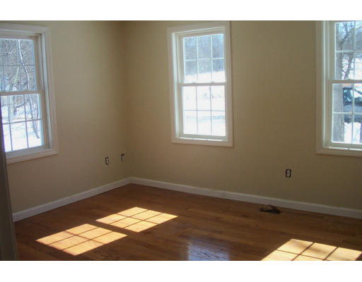 744 Cutler Road Barre, MA 01005 - Photo 10 of 11
