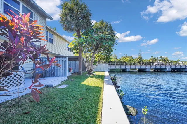 $439,000 | 1897 Northeast 15th Avenue, Fort Lauderdale, FL 33305