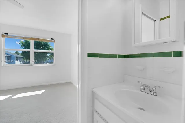 $439,000 | 1897 Northeast 15th Avenue, Fort Lauderdale, FL 33305