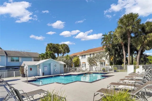 $439,000 | 1897 Northeast 15th Avenue, Fort Lauderdale, FL 33305