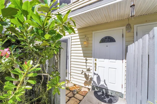 $439,000 | 1897 Northeast 15th Avenue, Fort Lauderdale, FL 33305