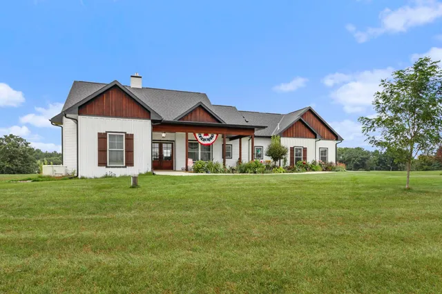 $1,289,000 | N7117 (50 Acres) Black Creek, Princeton, WI 54968