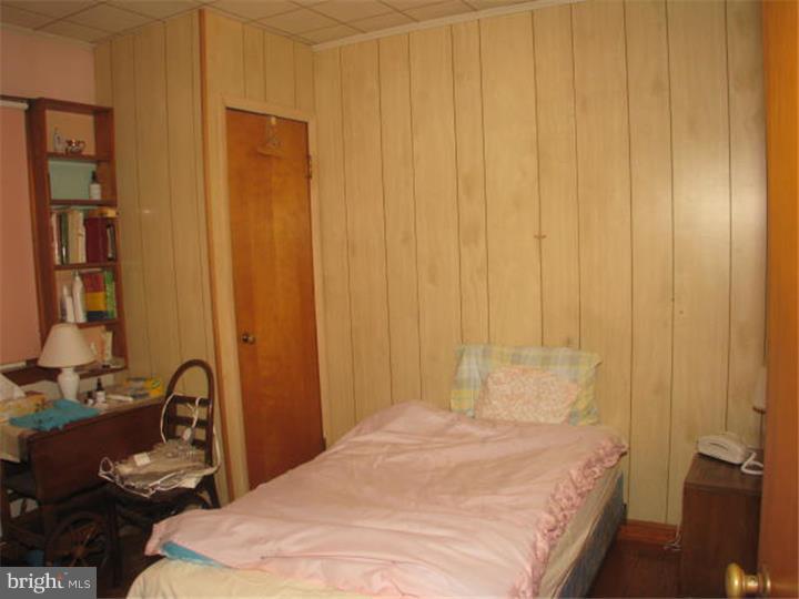 170 Kinsman Road Florence, NJ 08518 - Photo 11 of 14 Bedroom 2