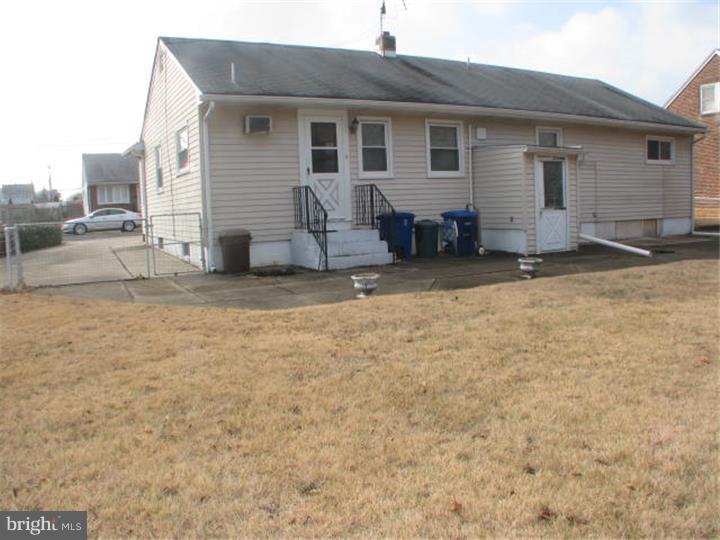 170 Kinsman Road Florence, NJ 08518 - Photo 14 of 14 Exterior Back