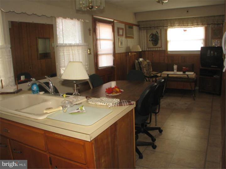 170 Kinsman Road Florence, NJ 08518 - Photo 9 of 14 Kitchen
