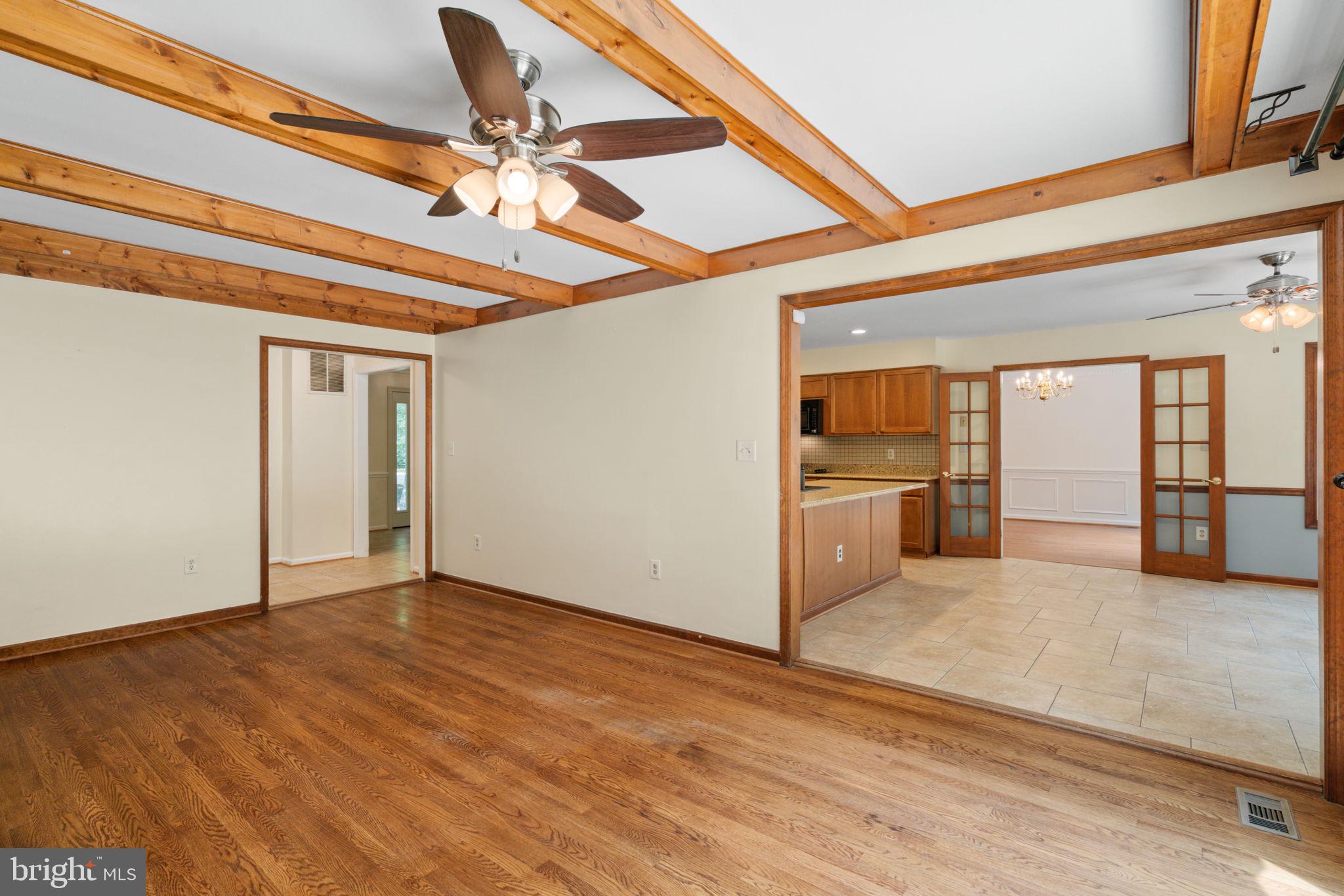 8213 Honeysuckle Road Manassas, VA 20112 - Photo 26 of 70 Gallery Image 26