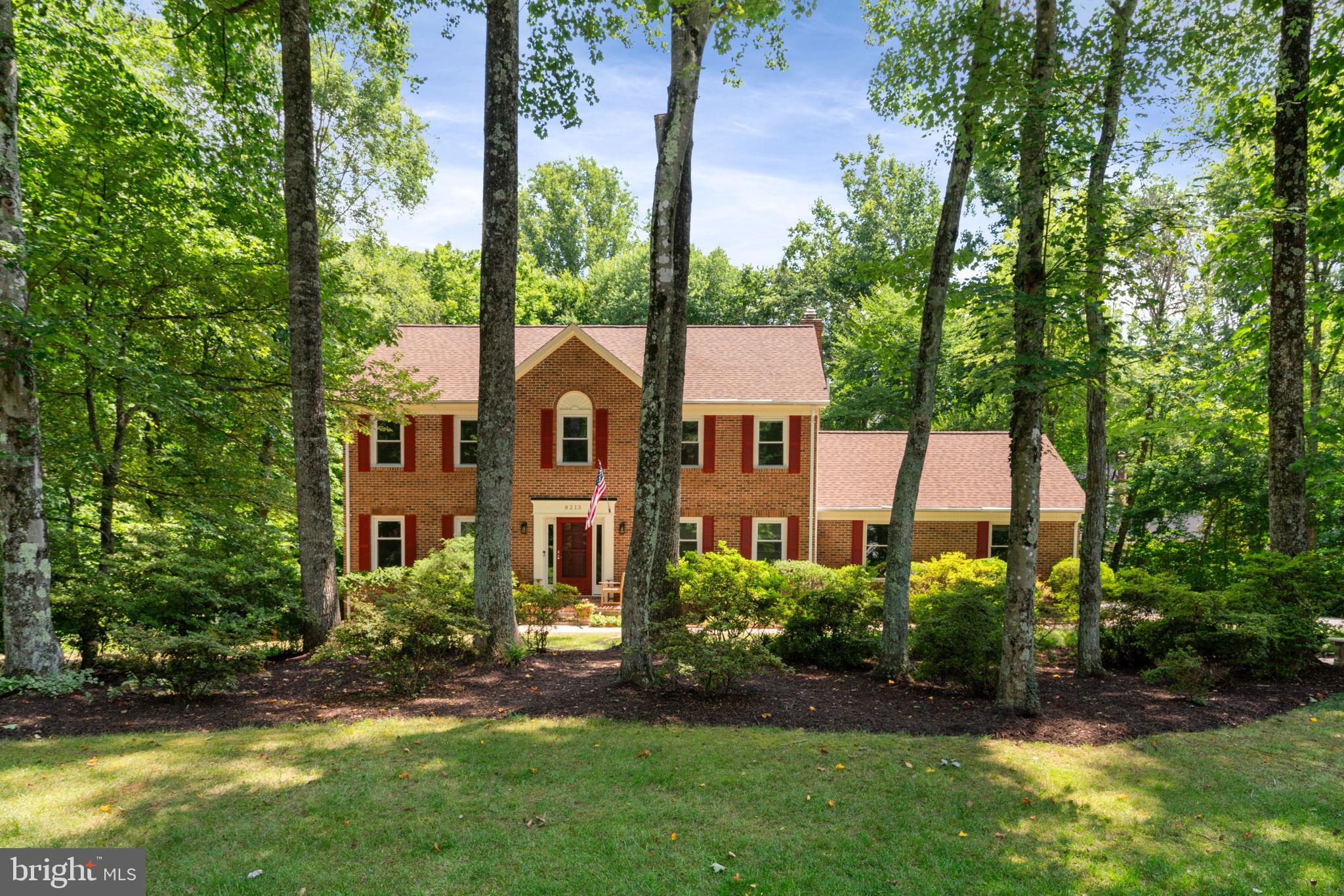 8213 Honeysuckle Road Manassas, VA 20112 - Photo 3 of 70 Gallery Image 3